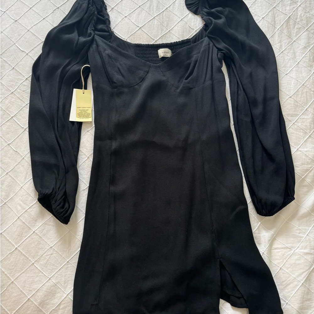Wilfred Elegant Black Long Sleeve Dress